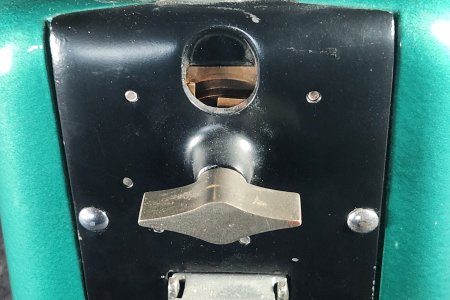 VICTOR CHALLENGER with "FAT CYLINDER" GLOBE AND DECAL