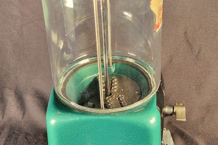 VICTOR CHALLENGER with "FAT CYLINDER" GLOBE AND DECAL