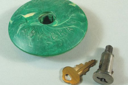 A Lock & Key For Victor Baby Grand Green Top - LK019S