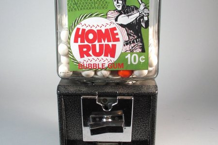 Northwestern 60 Home Run Gum Machine
