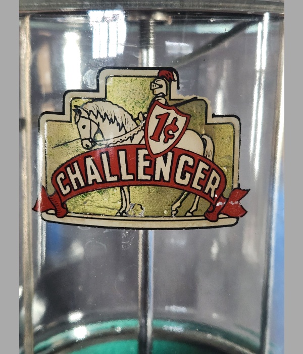 VICTOR CHALLENGER with "FAT CYLINDER" GLOBE AND DECAL