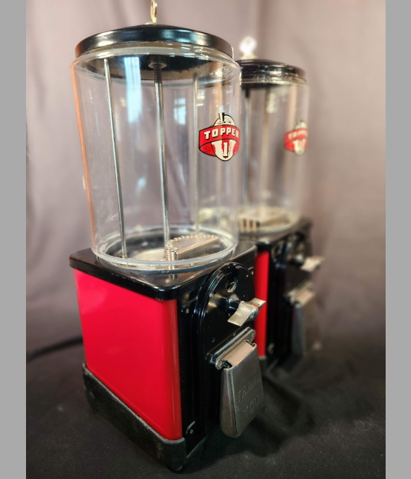 VICTOR TOPPER TWIN "FAT CYLINDER" VENDORS 