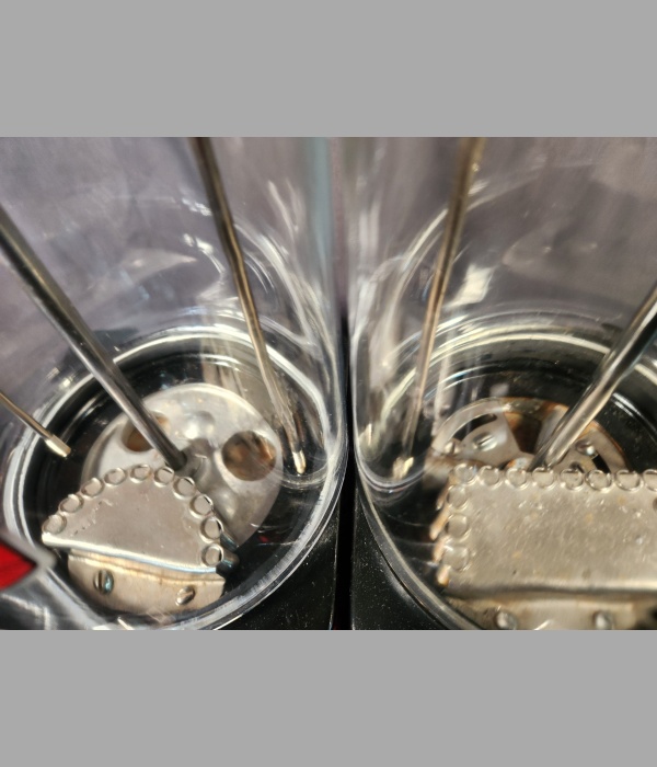 VICTOR TOPPER TWIN "FAT CYLINDER" VENDORS 